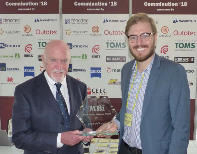 Leading energy curves researcher recognised in international award: Dr Grant Ballantyne thumbnail